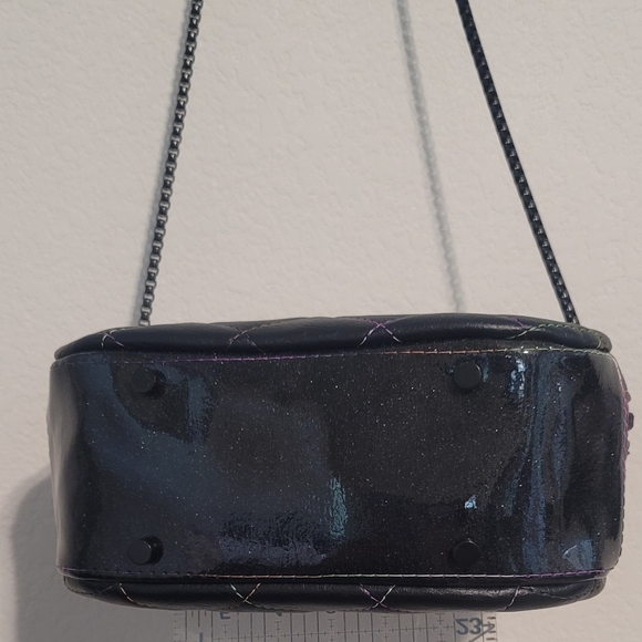 Black Quilted Bowler bag, Handmade Handcrafted Crossbody Purse - Picture 12 of 12